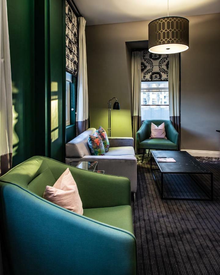 The Inchcolm By Ode Hotels Брисбен Экстерьер фото The Library at The Ivy Hotel