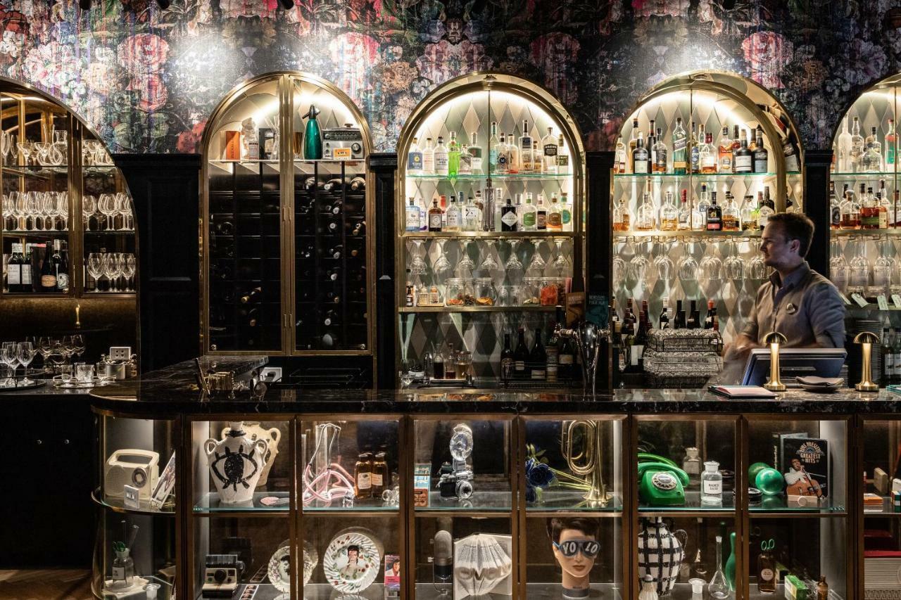 The Inchcolm By Ode Hotels Брисбен Экстерьер фото The bar at the Mandarin Oriental